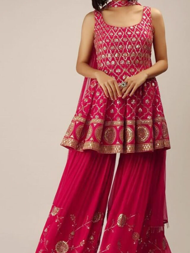 cropped-Skirt-or-Umbrella-Plazzo-Suit-For-Karwa-Chauth-2022.jpg