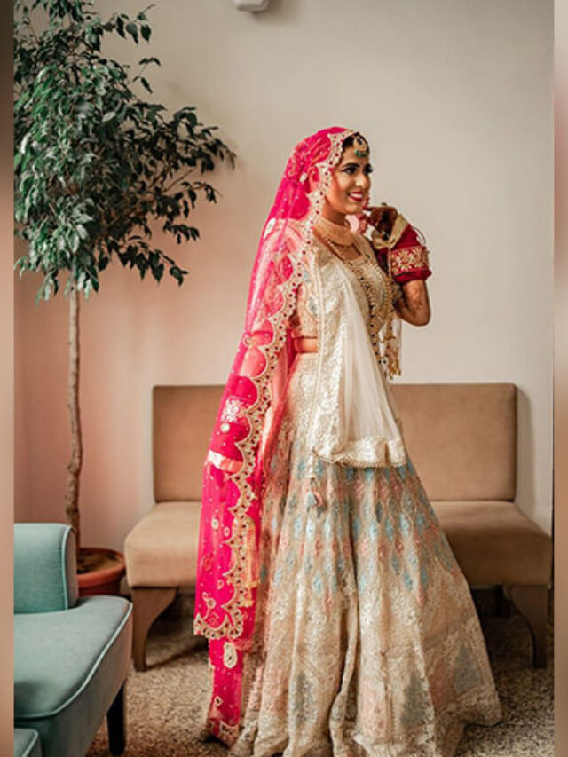 cropped-pastel-color-lehenga-with-dark-dupatta-combination-for-wedding-1.jpg